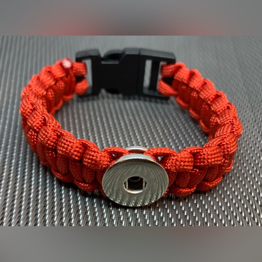 9 inch Paracord Band - Red